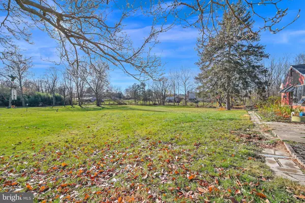 1234 LINCOLN WAY E, Chambersburg, PA 17202