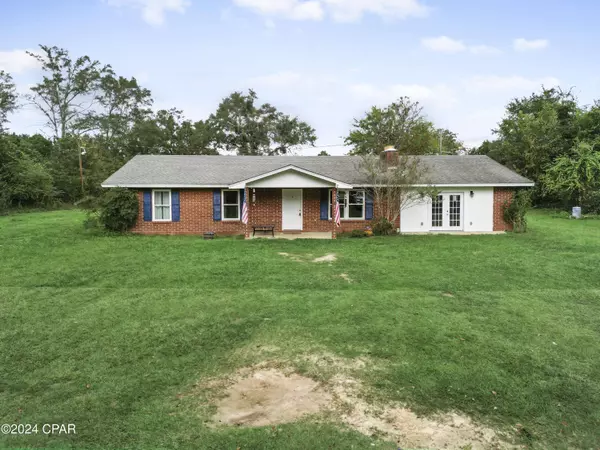 20742 Magnolia ST, Blountstown, FL 32424