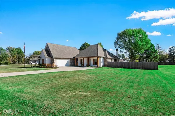 1816 Linton Road, Benton, LA 71006