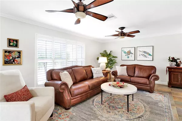 625 Colonial DR, Vero Beach, FL 32962