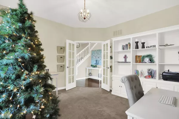 7965 Mallard LNDG, Indianapolis, IN 46278