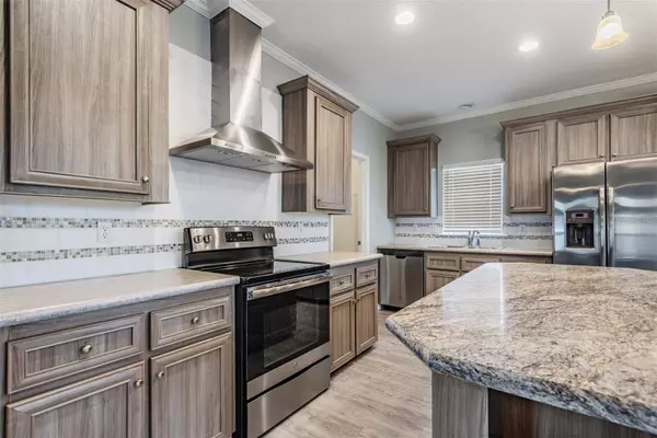 1711 ILLINOIS AVE, Bradenton, FL 34207