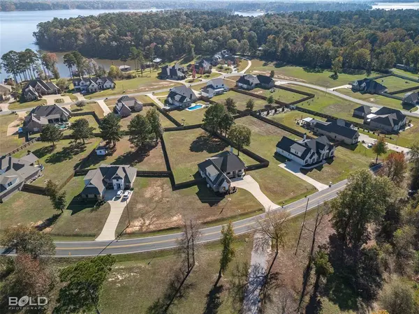 1816 Linton Road, Benton, LA 71006