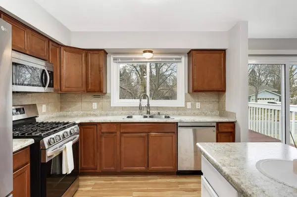 9572 Monroe ST NE, Blaine, MN 55434