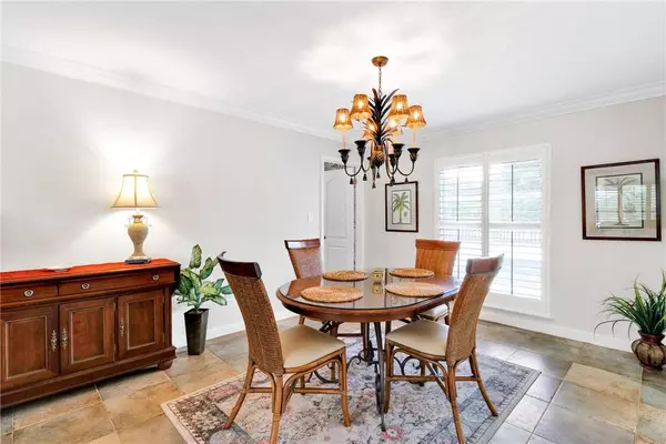 625 Colonial DR, Vero Beach, FL 32962