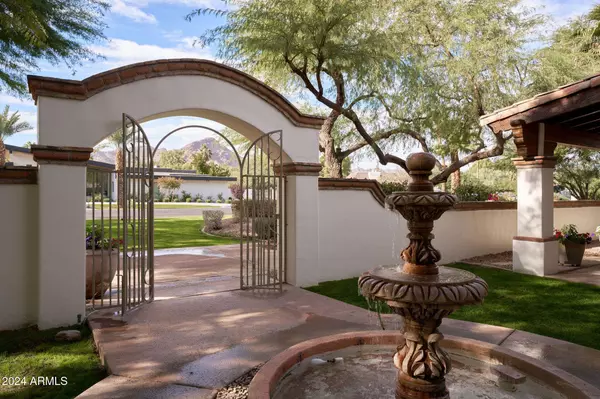 8145 N 68TH Street, Paradise Valley, AZ 85253