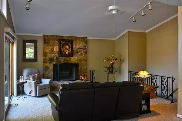 381 Crippled Oak TRL, Jasper, GA 30143