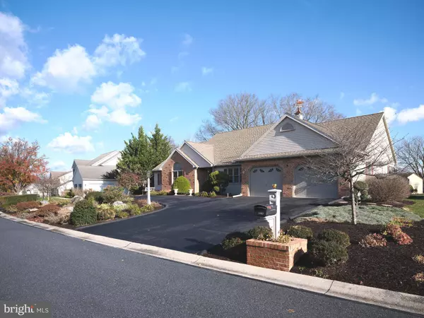 53 MILLSTONE DR, Palmyra, PA 17078
