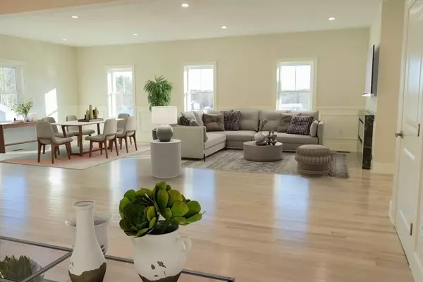 60 Jennings Rd, Charlton, MA 01507