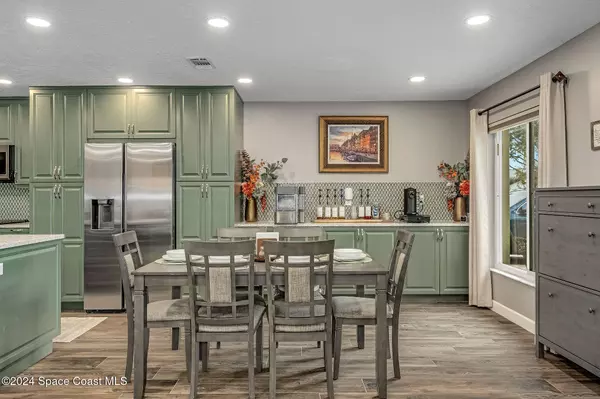 2890 Forest Run DR, Melbourne, FL 32935