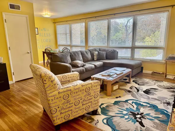 1301 SW Fillmore ST #Unit 27, Topeka, KS 66604