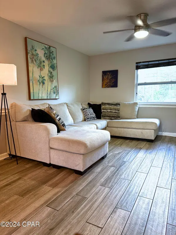 1002 Wildwood RD, Panama City Beach, FL 32407