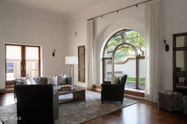8145 N 68TH Street, Paradise Valley, AZ 85253