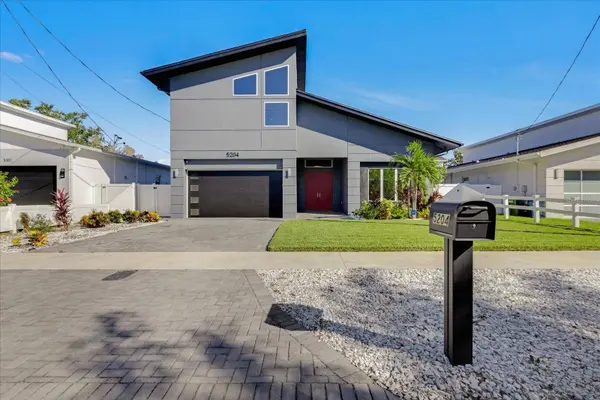 5204 FERN ROW LN, Tampa, FL 33611