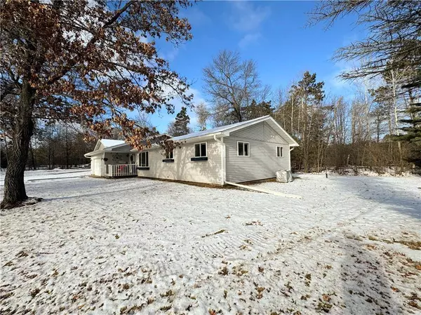 16044W North Star Lane, Hayward, WI 54843