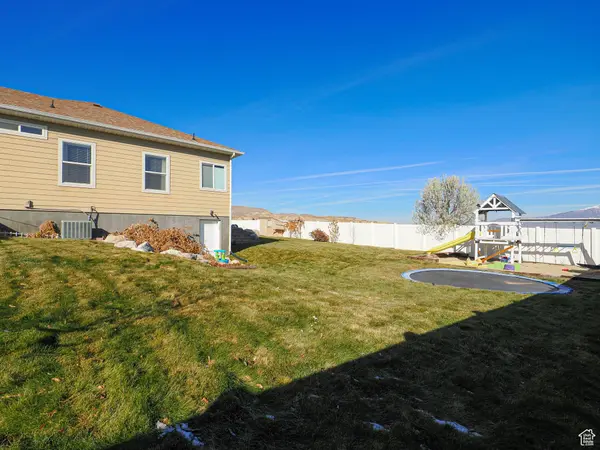 288 W LARIAT BLVD, Saratoga Springs, UT 84045