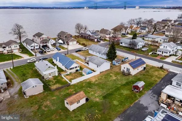 72 N RIVER DR, Pennsville, NJ 08070