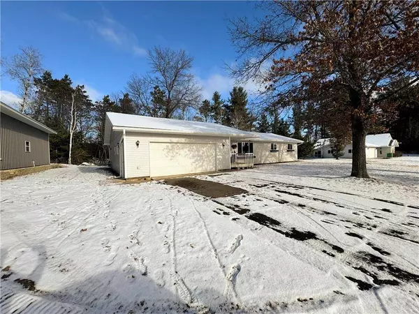 16044W North Star Lane, Hayward, WI 54843