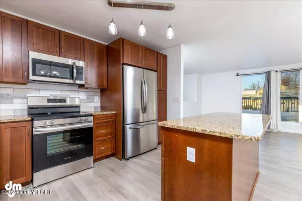 500 W 88th AVE, Anchorage, AK 99515