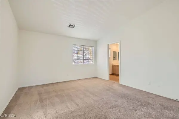 5481 Overland Express Street, Las Vegas, NV 89118