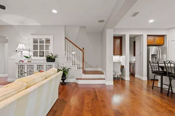 5015 Whistlers Bend WAY, El Dorado Hills, CA 95762