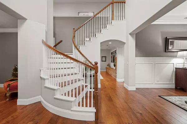 5015 Whistlers Bend WAY, El Dorado Hills, CA 95762