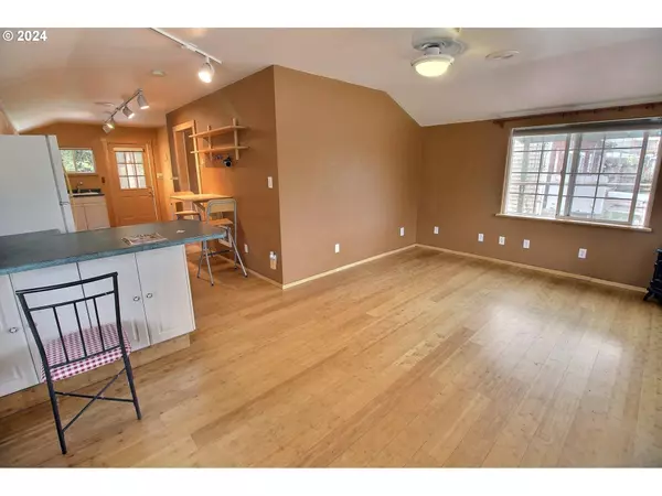 4911 NW 122ND ST ##64, Vancouver, WA 98685