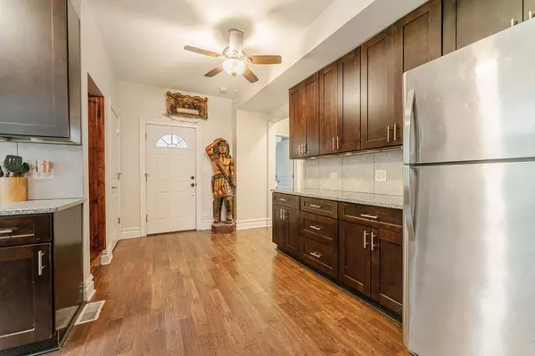 12300 Maple AVE, Blue Island, IL 60406