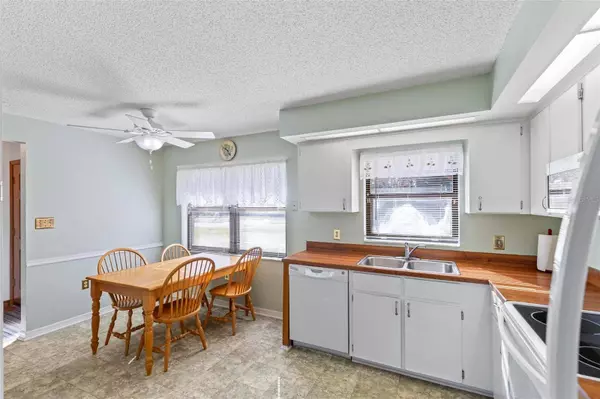 76 FIELDSTONE LN, Palm Coast, FL 32137