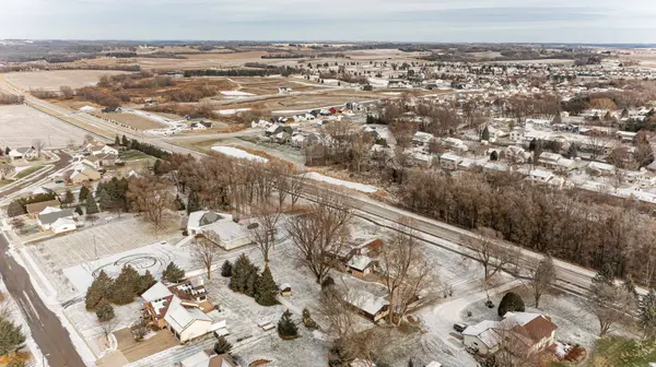 921 2nd AVE NW, Byron, MN 55920