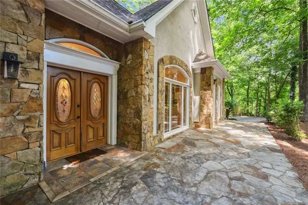 1539 Silver Hill CT, Stone Mountain, GA 30087