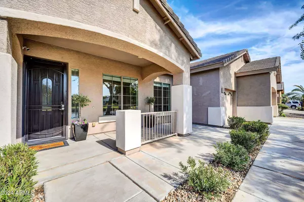 4514 W Paseo Way, Laveen, AZ 85339