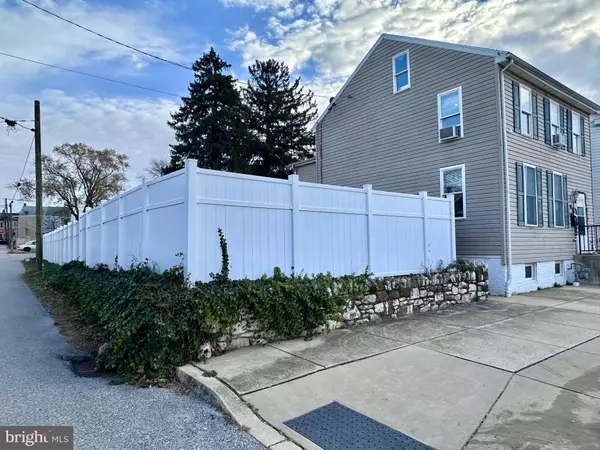 57 RIDGE AVE, York, PA 17403