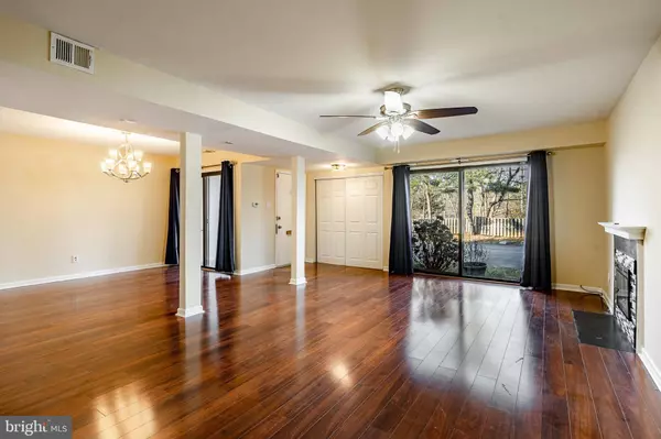 142 SUMMIT HOUSE, West Chester, PA 19382