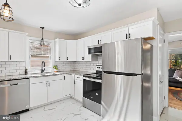 202 HALDEMAN AVE, New Cumberland, PA 17070