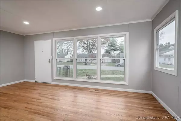 1515 Ellwanger AVE, Jeffersonville, IN 47130