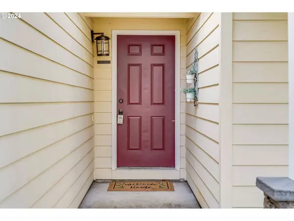 8004 NE 163RD AVE, Vancouver, WA 98682