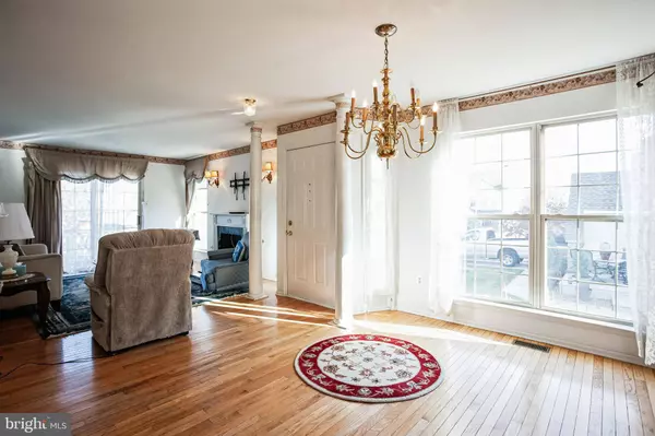 110 SUFFIELD CT, Chalfont, PA 18914