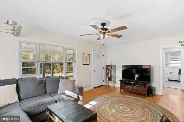 202 HALDEMAN AVE, New Cumberland, PA 17070