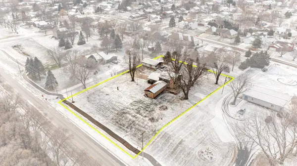 921 2nd AVE NW, Byron, MN 55920