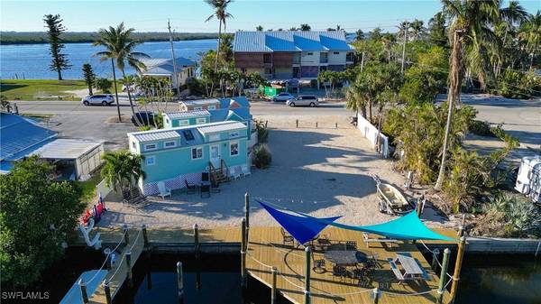 4661 Pine Island RD NW, Matlacha, FL 33993