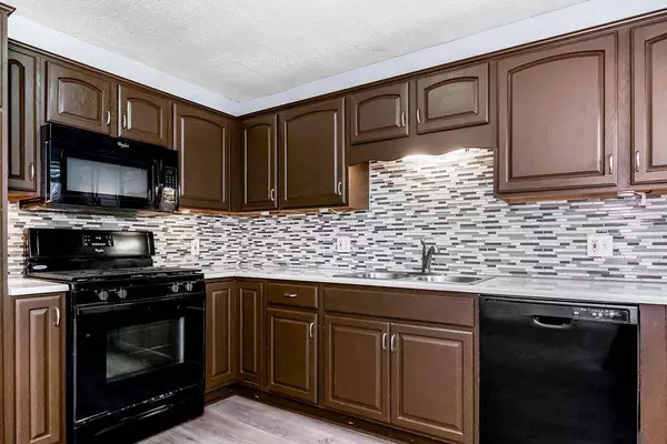 7000 Woodson ST, Overland Park, KS 66204