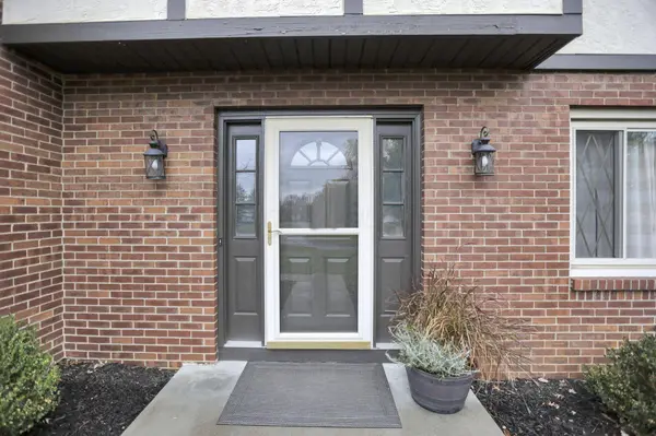 11870 Shadybrook Court, Pickerington, OH 43147