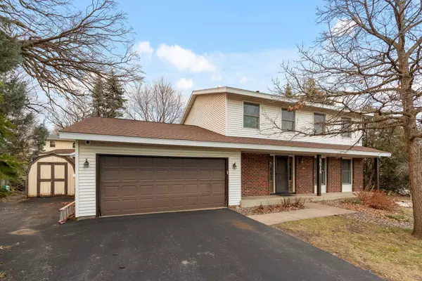 8616 Darnel RD, Eden Prairie, MN 55344