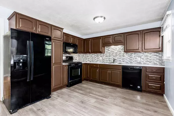 7000 Woodson ST, Overland Park, KS 66204