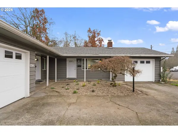 1232 1ST PL, Springfield, OR 97477