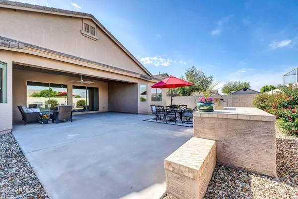 4514 W Paseo Way, Laveen, AZ 85339