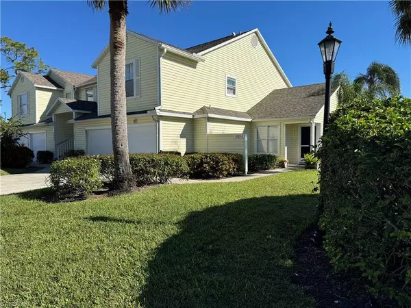 1599 Trafalgar LN #O-102, Naples, FL 34116