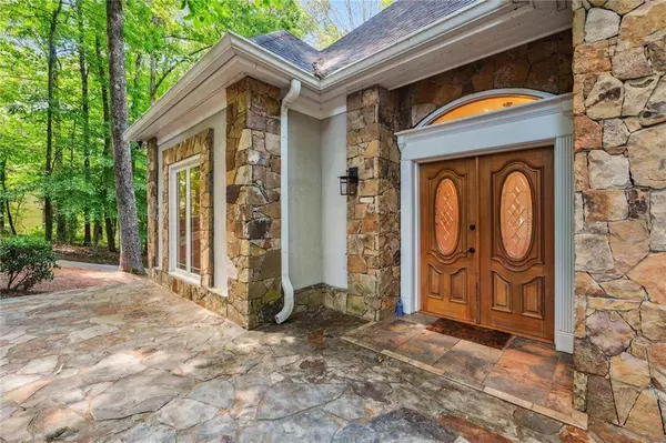 1539 Silver Hill CT, Stone Mountain, GA 30087