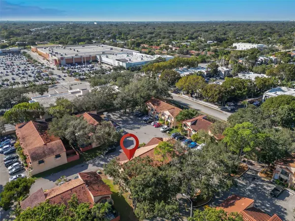 7862 SW 102nd Ln, Miami, FL 33156